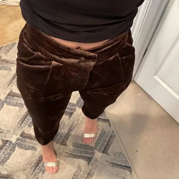 Crop Brunello Cucinelli High Waisted Trousers. - Picture 2 of 6